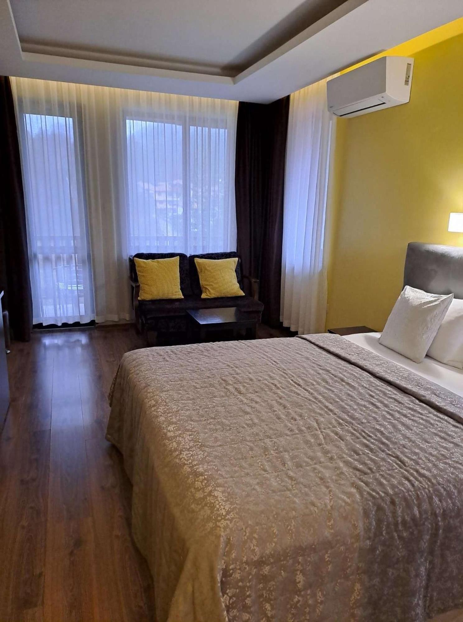 Park Hotel Fairy Chiflik Εξωτερικό φωτογραφία