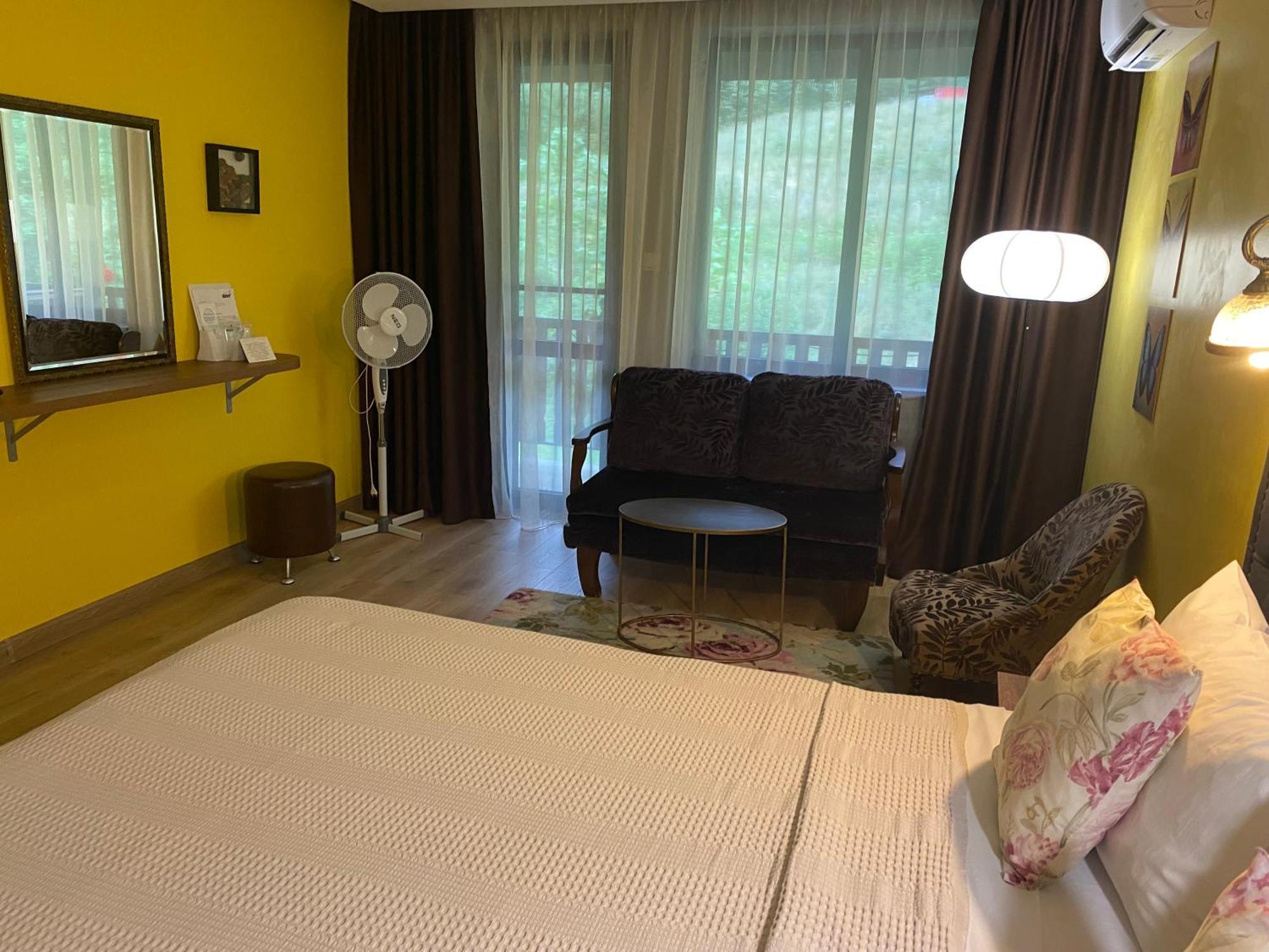 Park Hotel Fairy Chiflik Εξωτερικό φωτογραφία