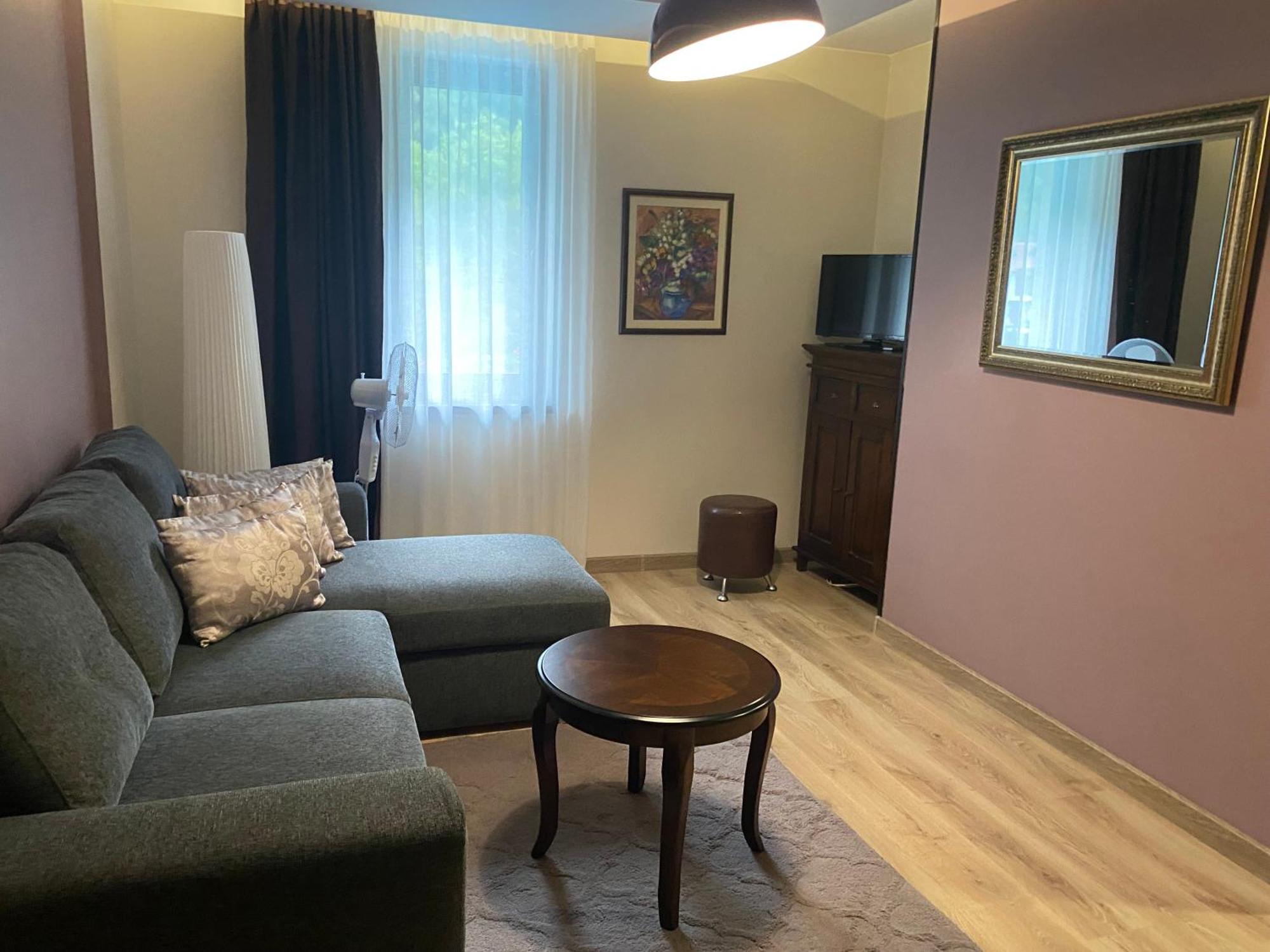 Park Hotel Fairy Chiflik Εξωτερικό φωτογραφία